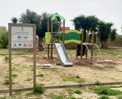 Roda de Berà renova el parc infantil del barri de Les Torres