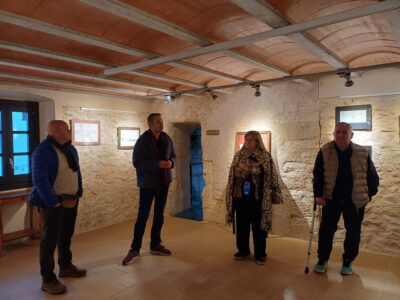 S’inaugura l’exposició ‘El Baix Gaià en vinyetes’ a Creixell i es podrà veure fins el 28 de febrer